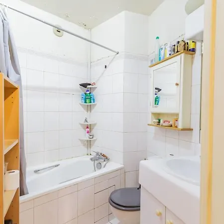 Apartament Cosy Studio In Paris Paryż